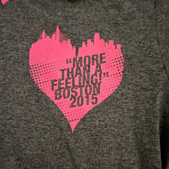 The North Face 2015 Boston Marathon Hooded Long Sleeve - Picture 3 of 11